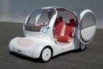 Nissan Pivo 2005 года